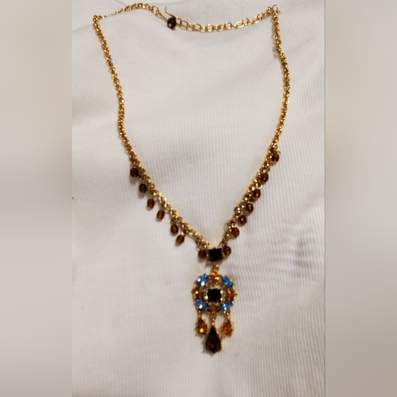 'Vintage' but new out of the box Graziano necklace. - Picture 8 of 12